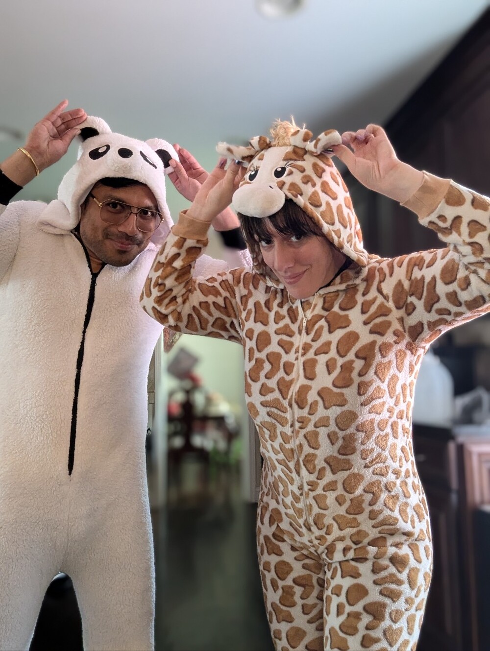 Faded Glory Giraffe Fleece Hooded Pajama Onesie Sleepwear Youth L 12-14
